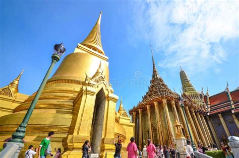 The Emerald Buddha: Gleaming Serenity and Mystical Aura